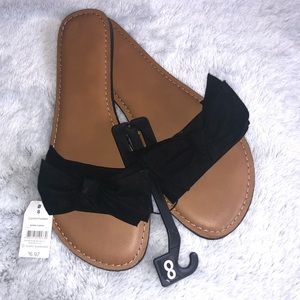 Black Slides with Bow